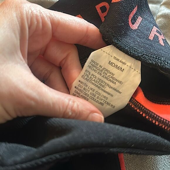 Under Armour Pink Black Fold Waist Leggings Medium M - Picture 3 of 3